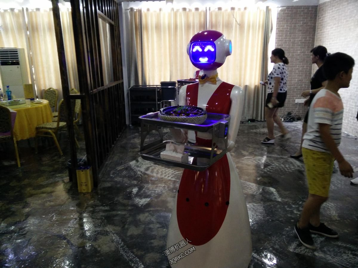 服務(wù)機(jī)器人能解決餐飲行業(yè)用工荒問題嗎？